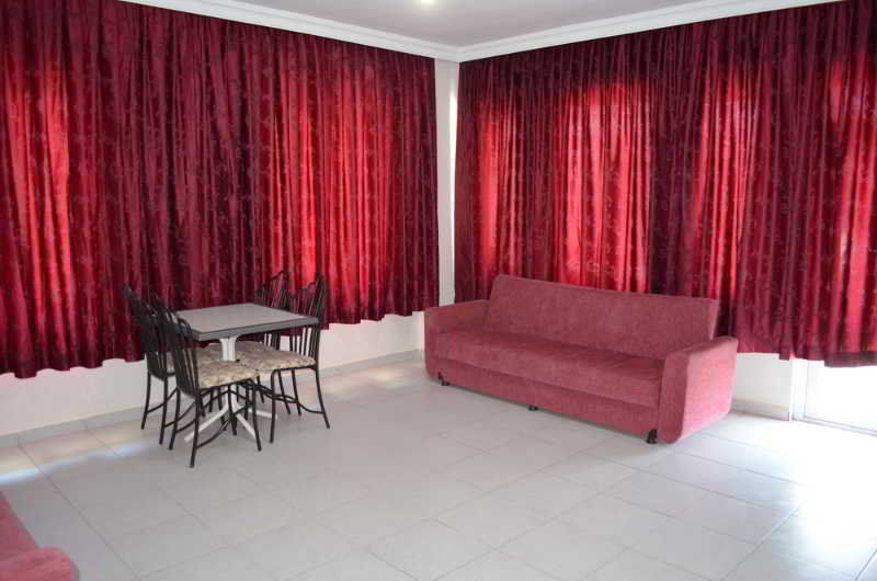 Mitos & Alanya